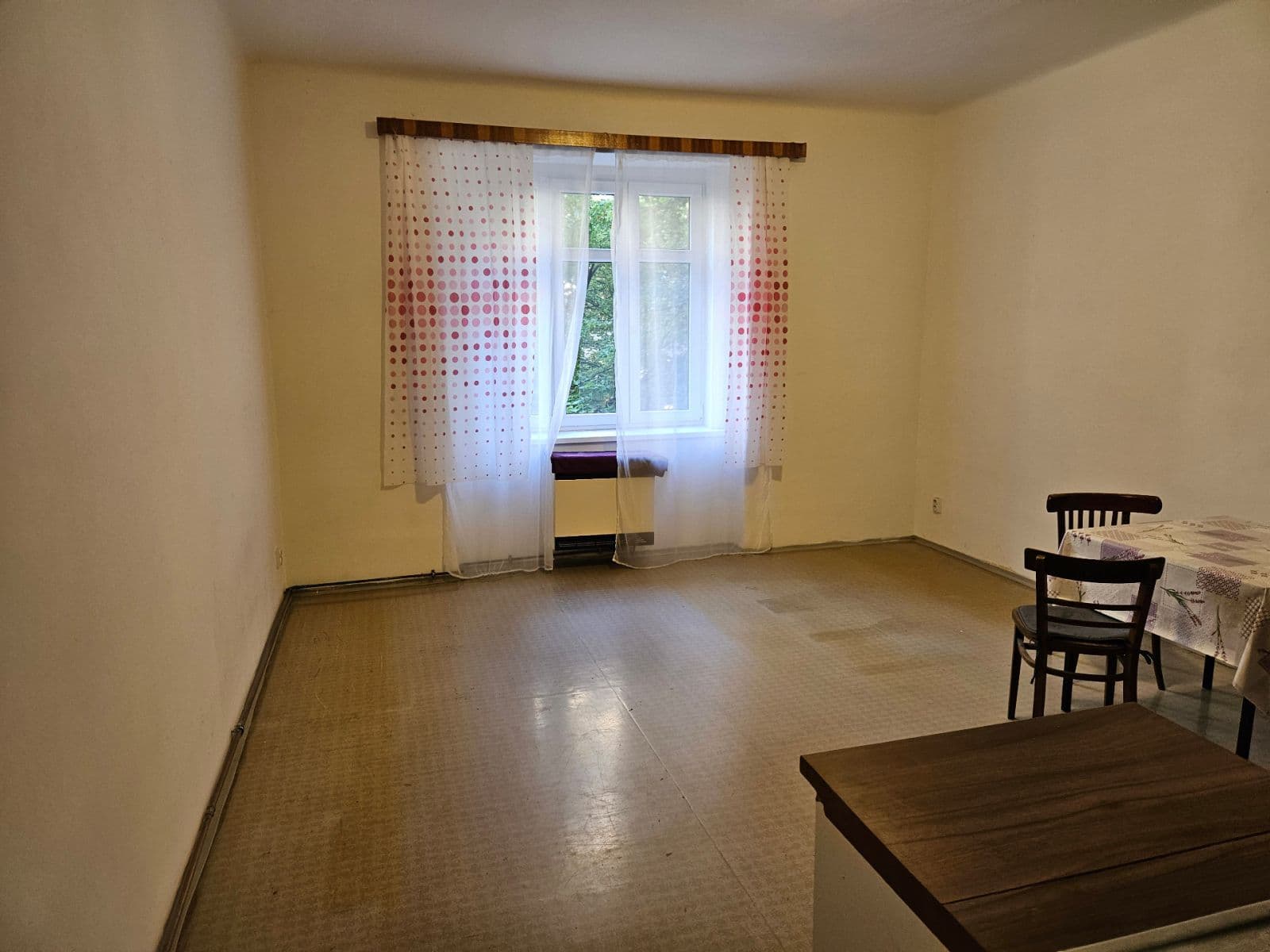 Studio flat to rent, 27 m², Žerotínova, Prague, Prague Studio flat to rent, 27 m², Žerotínova, Prague, Prague