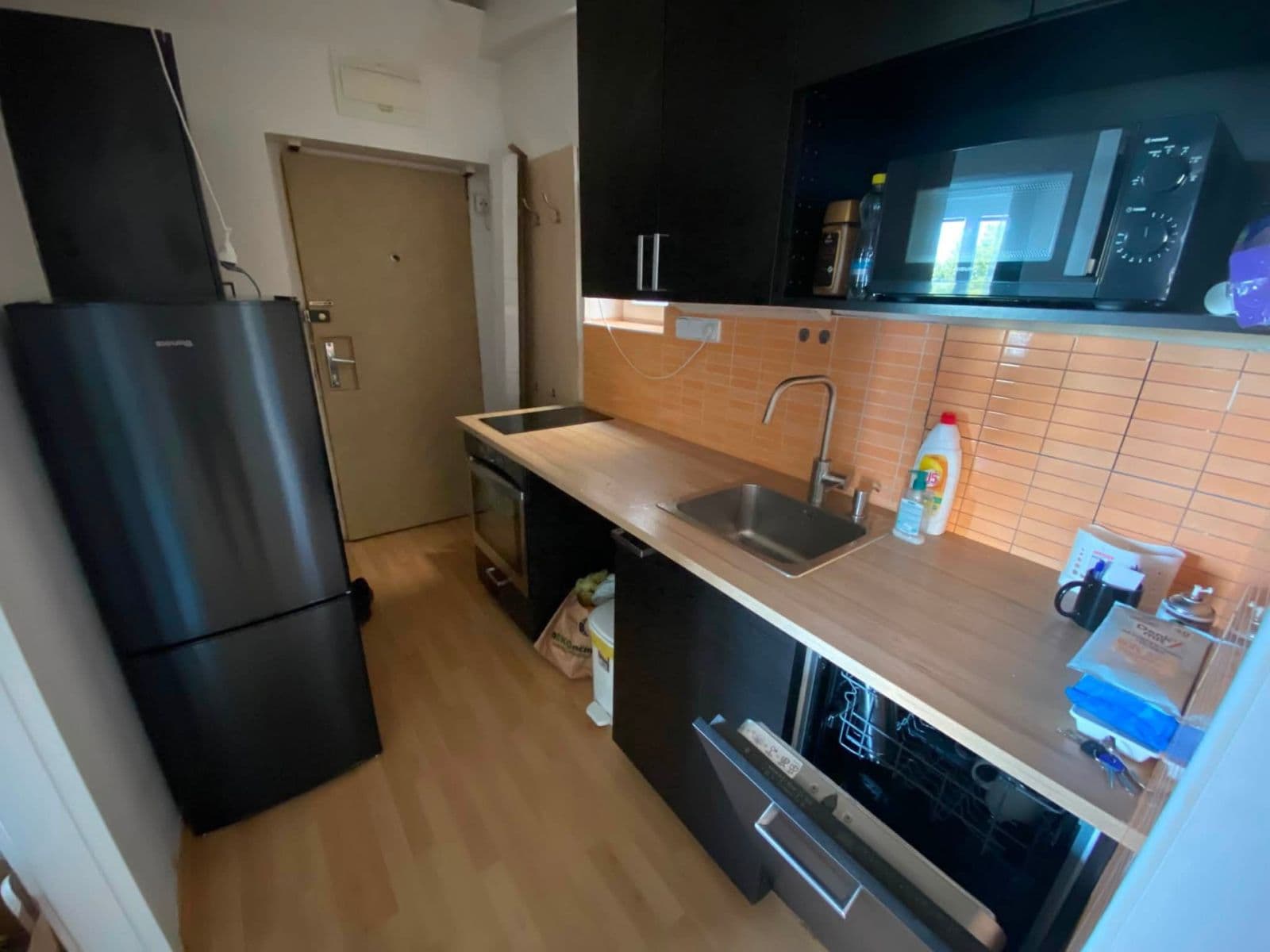 1 bedroom with open-plan kitchen flat to rent, 45 m², Viklefova, Prague, Prague 1 bedroom with open-plan kitchen flat to rent, 45 m², Viklefova, Prague, Prague