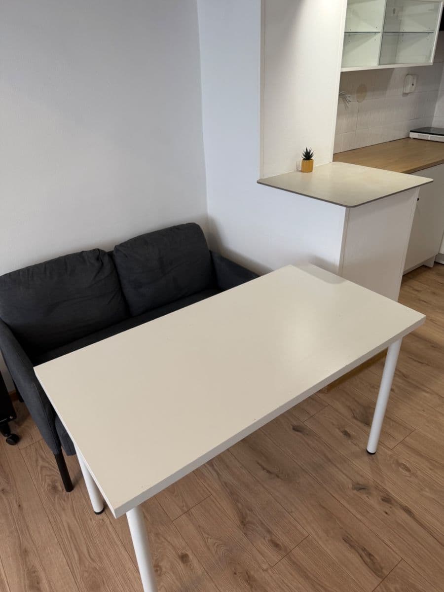 Studio flat to rent, 33 m², Sevastopolská, Prague, Prague Studio flat to rent, 33 m², Sevastopolská, Prague, Prague