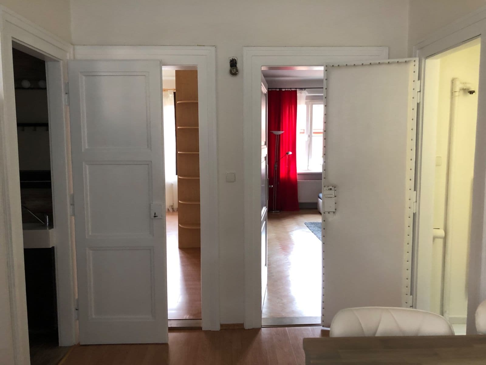 2 bedroom flat to rent, 65 m², Tusarova, Prague, Prague 2 bedroom flat to rent, 65 m², Tusarova, Prague, Prague
