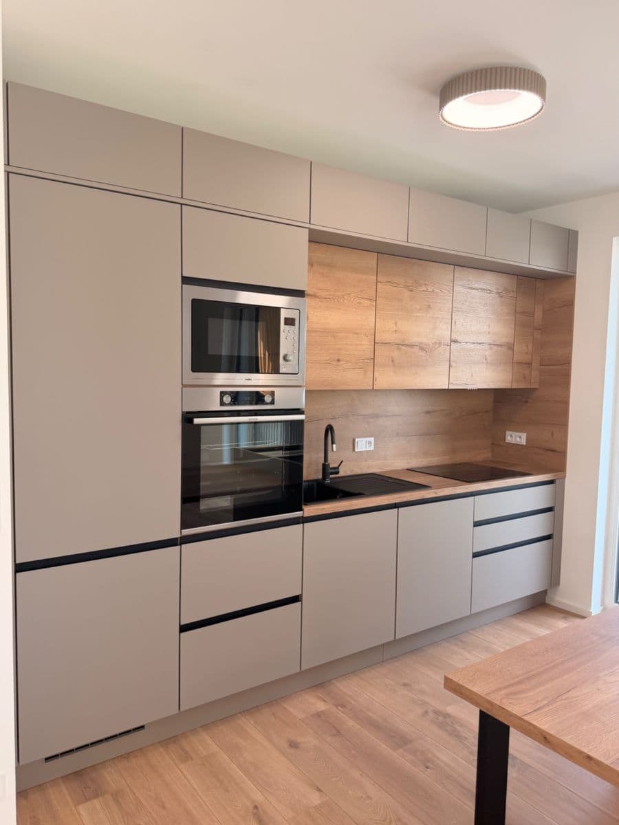 1 bedroom with open-plan kitchen flat to rent, 62 m², V. Kratochvíla, Kladno, Středočeský Region 1 bedroom with open-plan kitchen flat to rent, 62 m², V. Kratochvíla, Kladno, Středočeský Region
