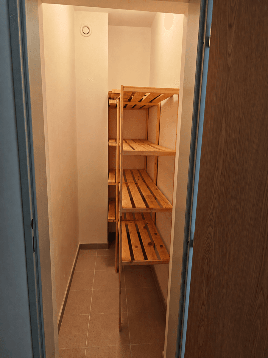 1 bedroom with open-plan kitchen flat to rent, 44 m², V Honech, Klecany, Středočeský Region 1 bedroom with open-plan kitchen flat to rent, 44 m², V Honech, Klecany, Středočeský Region