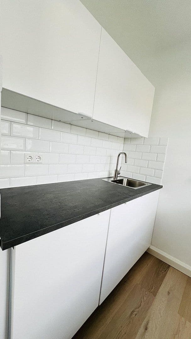 1 bedroom flat to rent, 37 m², Stuttgart, Baden-Württemberg 1 bedroom flat to rent, 37 m², Stuttgart, Baden-Württemberg