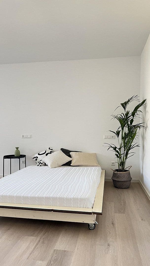 1 bedroom flat to rent, 37 m², Stuttgart, Baden-Württemberg 1 bedroom flat to rent, 37 m², Stuttgart, Baden-Württemberg