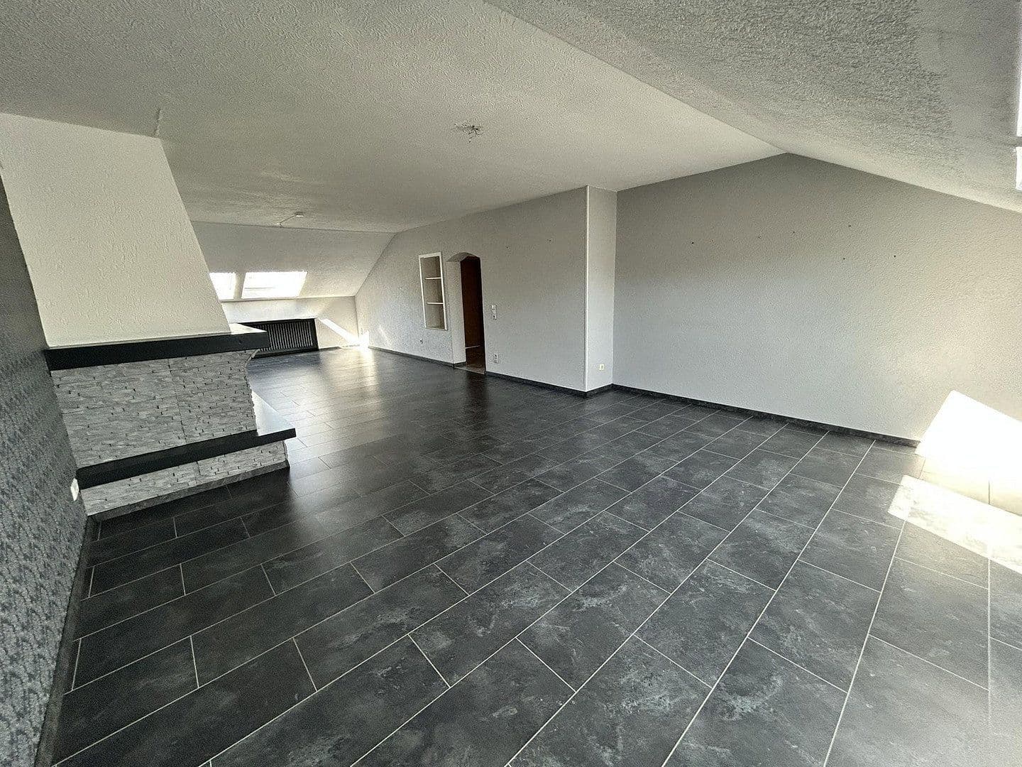 4 bedroom flat to rent, 111 m², Saarbrücken, Saarland 4 bedroom flat to rent, 111 m², Saarbrücken, Saarland