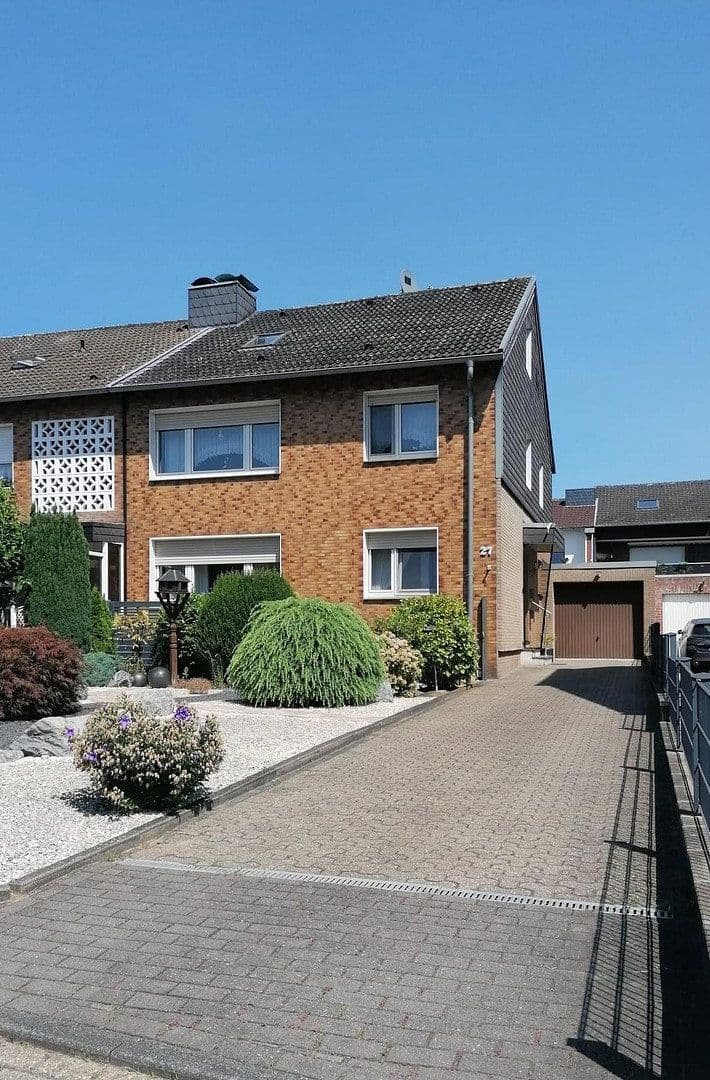 house for sale, 180 m², Voerde (Niederrhein), North Rhine-Westphalia house for sale, 180 m², Voerde (Niederrhein), North Rhine-Westphalia