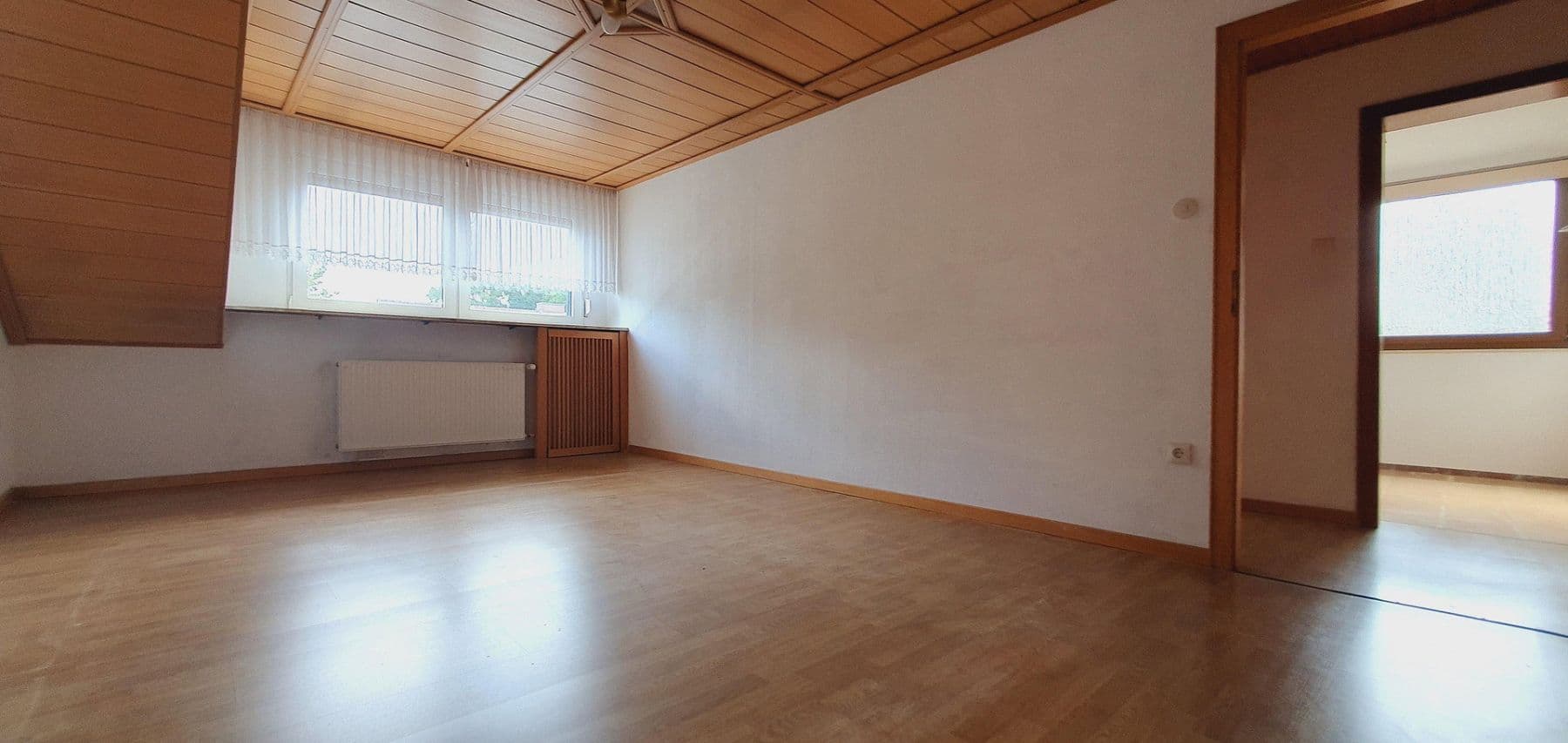 house for sale, 180 m², Voerde (Niederrhein), North Rhine-Westphalia house for sale, 180 m², Voerde (Niederrhein), North Rhine-Westphalia