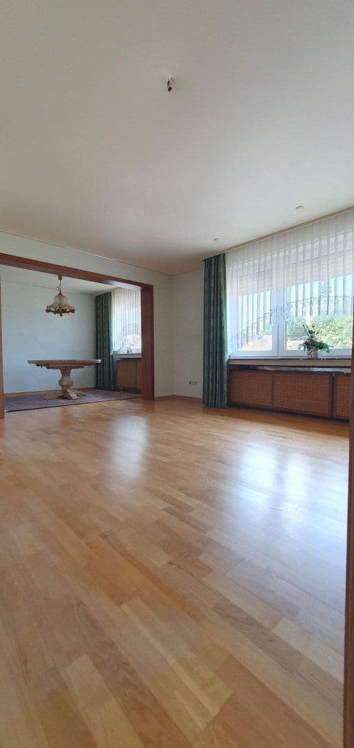 house for sale, 180 m², Voerde (Niederrhein), North Rhine-Westphalia house for sale, 180 m², Voerde (Niederrhein), North Rhine-Westphalia