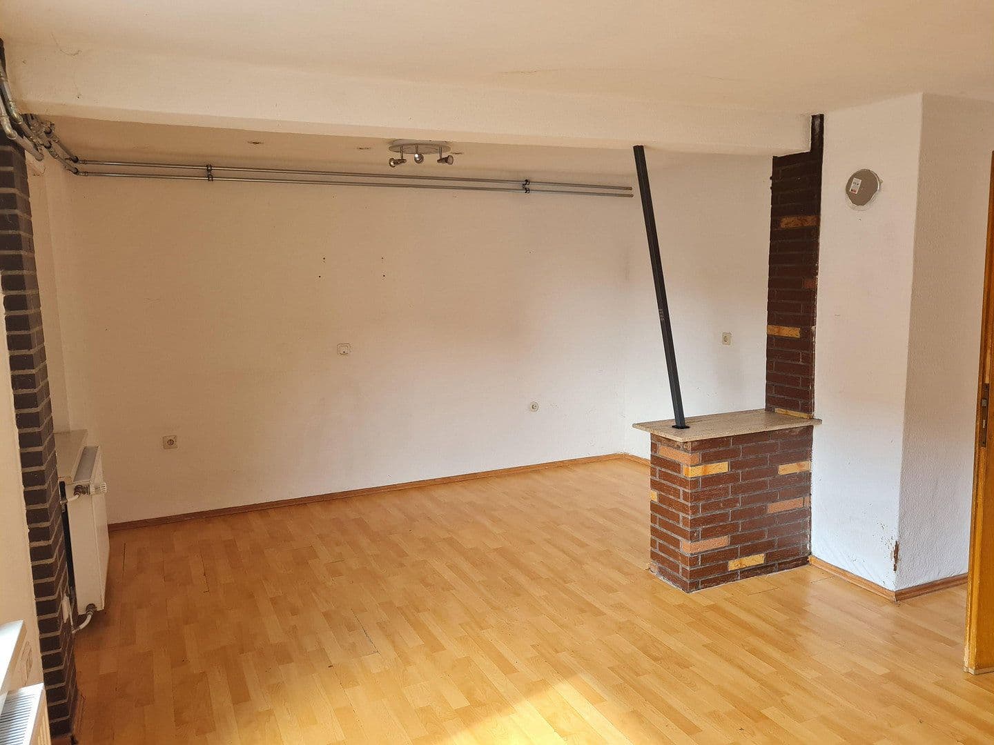 house for sale, 303 m², Rollshausen, Lower Saxony house for sale, 303 m², Rollshausen, Lower Saxony