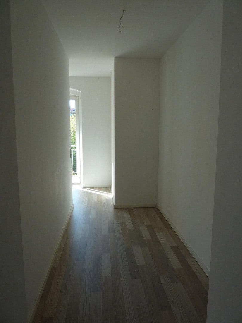 3 bedroom with open-plan kitchen flat to rent, 134 m², Jupiterstraße 22, Halle (Saale), Saxony-Anhalt 3 bedroom with open-plan kitchen flat to rent, 134 m², Jupiterstraße 22, Halle (Saale), Saxony-Anhalt
