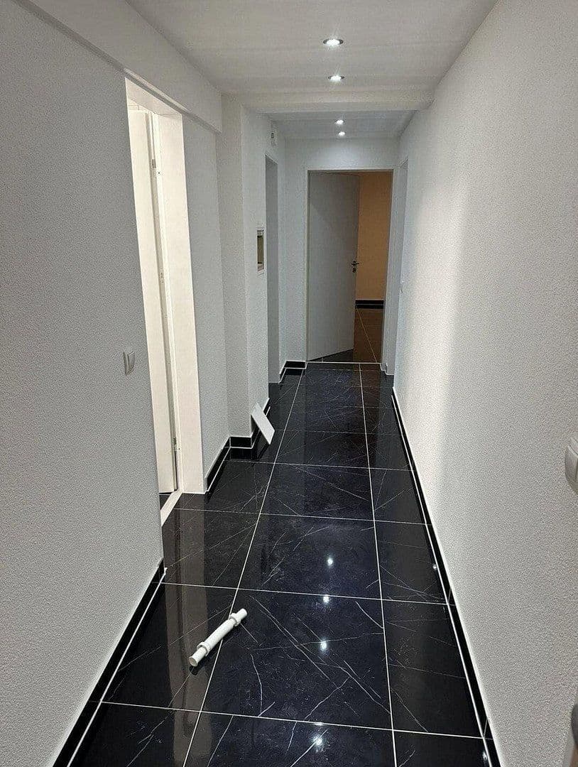 4 bedroom flat to rent, 94 m², Willroth, Rhineland-Palatinate 4 bedroom flat to rent, 94 m², Willroth, Rhineland-Palatinate