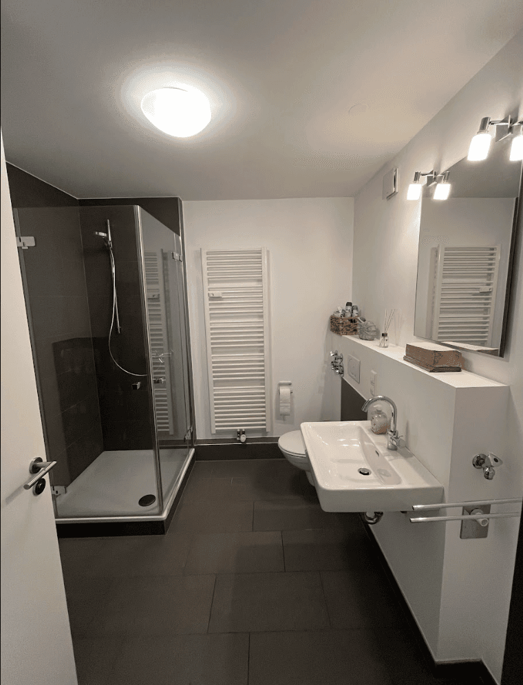 3 bedroom with open-plan kitchen flat to rent, 130 m², August-Ruf-Straße 4, Singen (Hohentwiel), Baden-Württemberg 3 bedroom with open-plan kitchen flat to rent, 130 m², August-Ruf-Straße 4, Singen (Hohentwiel), Baden-Württemberg