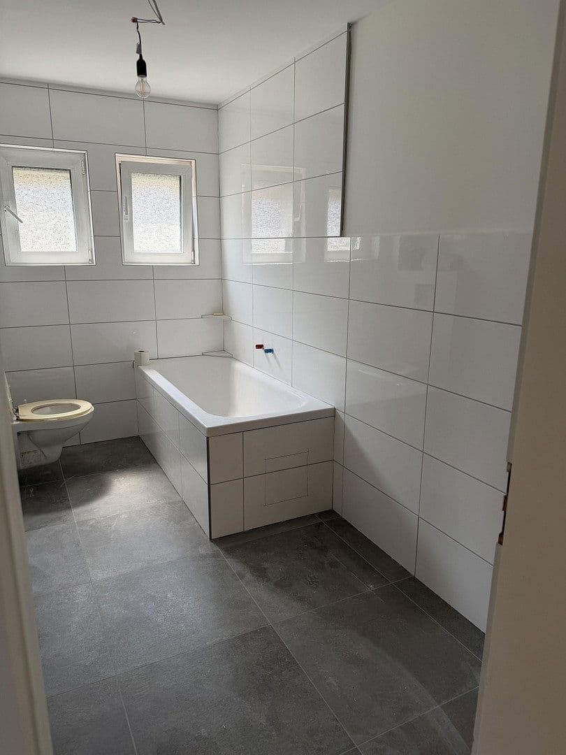 3 bedroom with open-plan kitchen flat to rent, 110 m², Rödermark, Hesse 3 bedroom with open-plan kitchen flat to rent, 110 m², Rödermark, Hesse