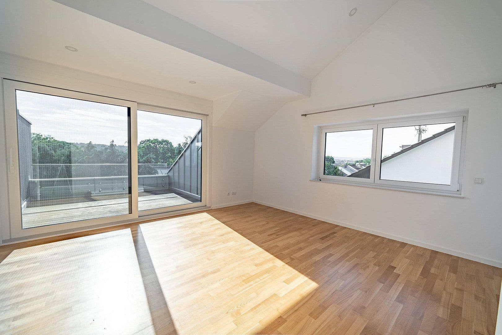 4 bedroom flat to rent, 210 m², Koblenz, Rhineland-Palatinate 4 bedroom flat to rent, 210 m², Koblenz, Rhineland-Palatinate