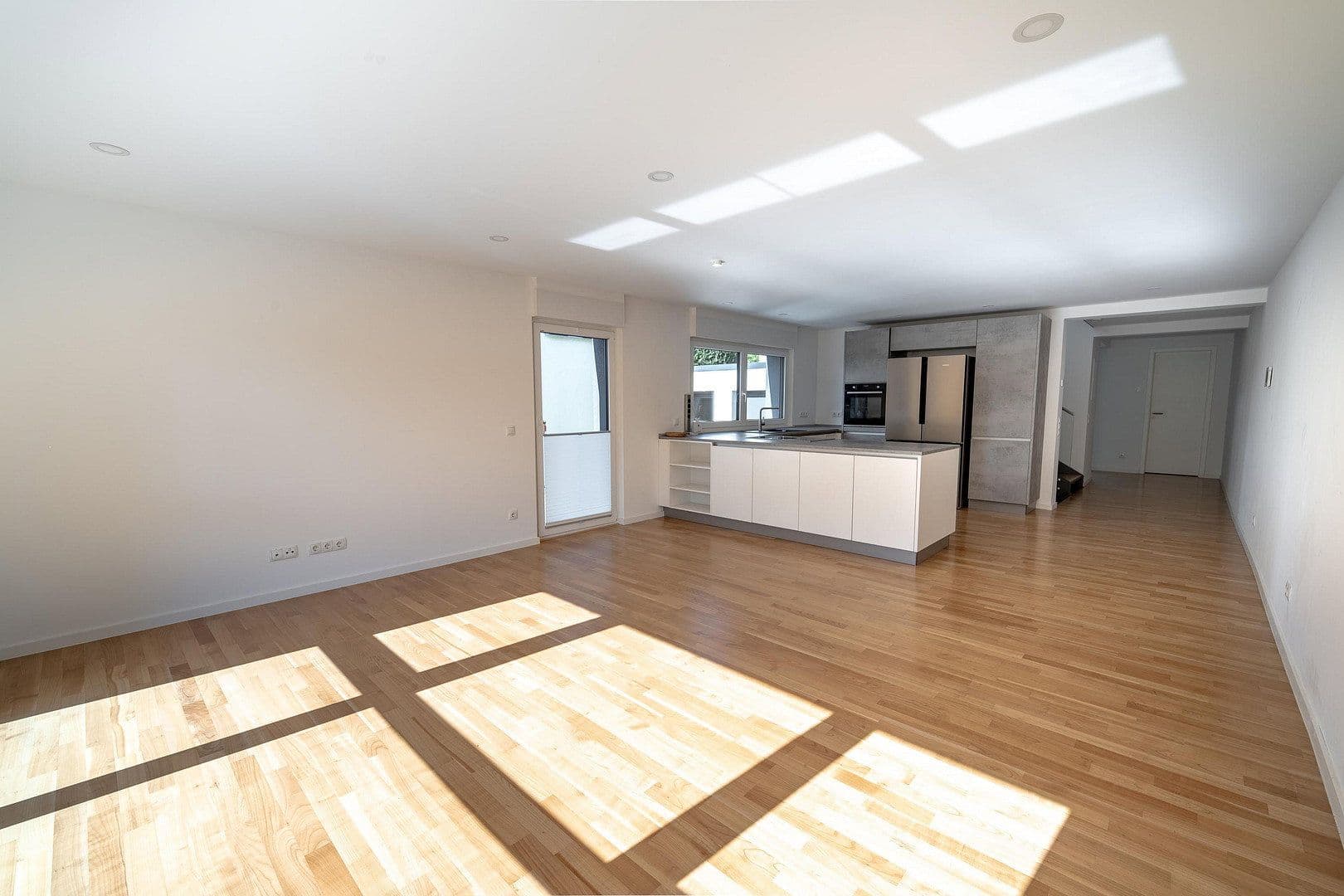 4 bedroom flat to rent, 210 m², Koblenz, Rhineland-Palatinate 4 bedroom flat to rent, 210 m², Koblenz, Rhineland-Palatinate
