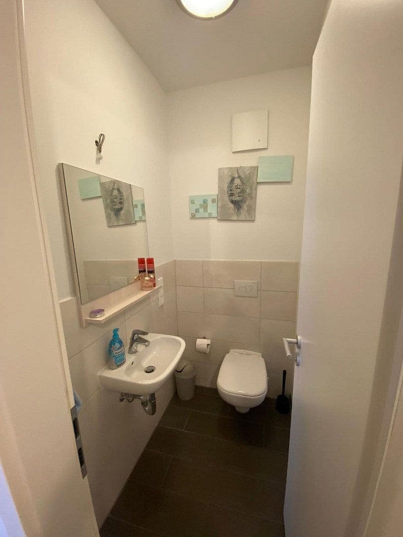 3 bedroom flat for sale, 76 m², Gürtelstraße, Berlin, Berlin 3 bedroom flat for sale, 76 m², Gürtelstraße, Berlin, Berlin