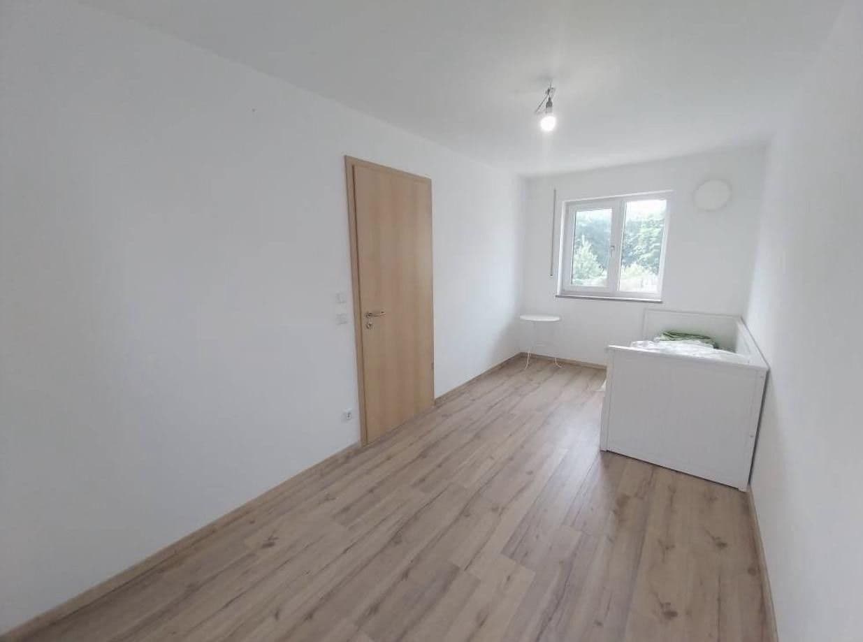 house to rent, 128 m², Singen (Hohentwiel), Baden-Württemberg house to rent, 128 m², Singen (Hohentwiel), Baden-Württemberg