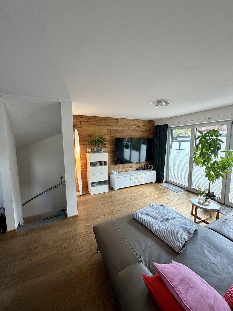 4 bedroom flat to rent, 101 m², Taufkirchen, Bavaria 4 bedroom flat to rent, 101 m², Taufkirchen, Bavaria