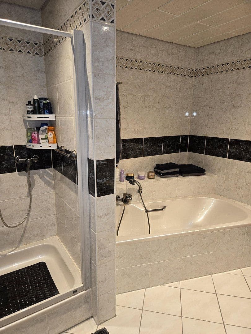 house for sale, 216 m², Gelnhausen, Hesse house for sale, 216 m², Gelnhausen, Hesse