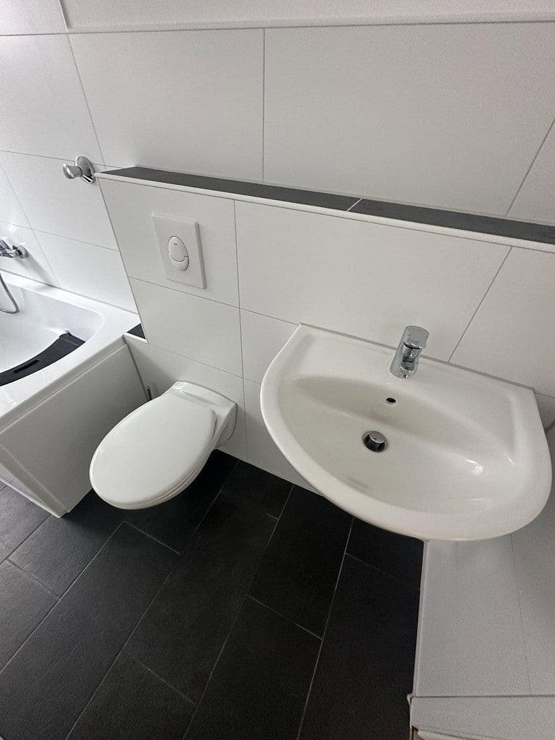 3 bedroom flat to rent, 72 m², Grandstraße 44, Essen, North Rhine-Westphalia 3 bedroom flat to rent, 72 m², Grandstraße 44, Essen, North Rhine-Westphalia