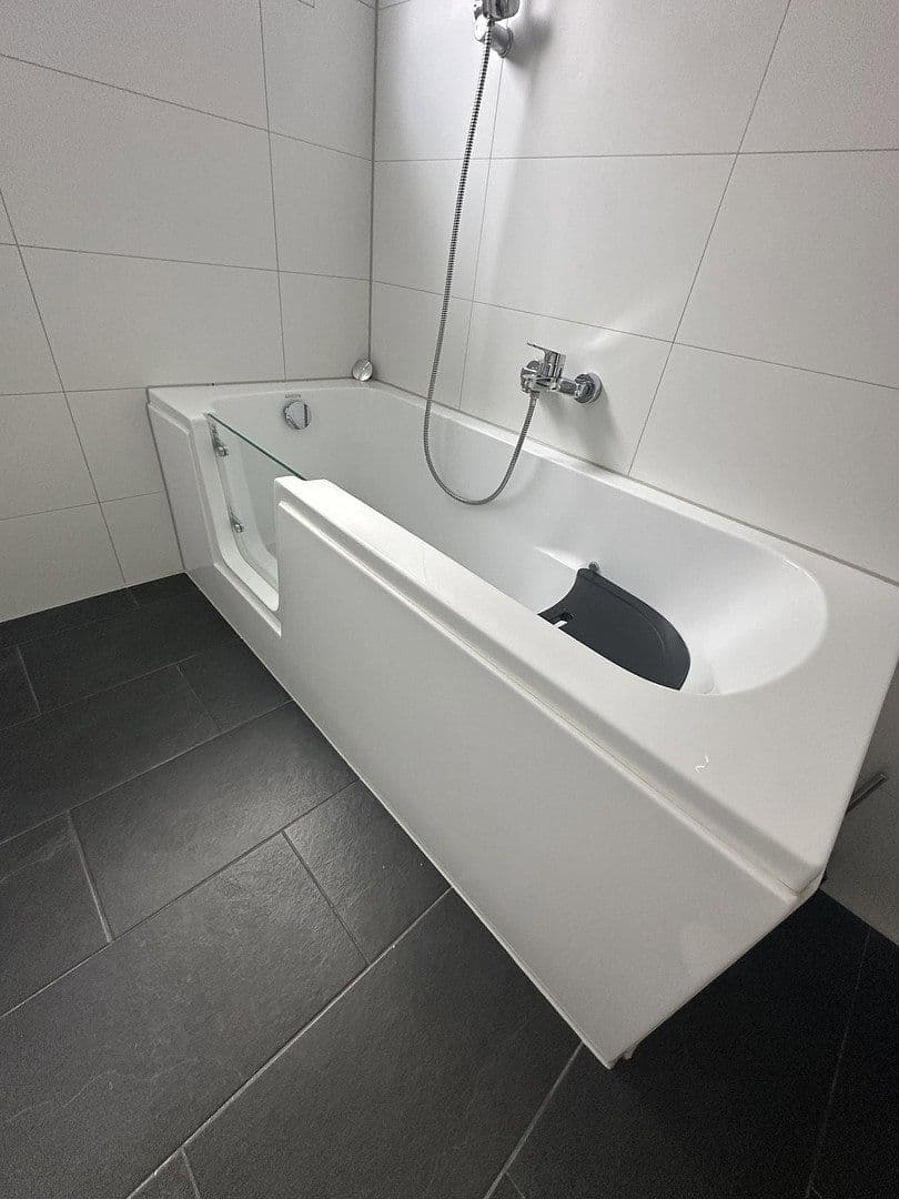3 bedroom flat to rent, 72 m², Grandstraße 44, Essen, North Rhine-Westphalia 3 bedroom flat to rent, 72 m², Grandstraße 44, Essen, North Rhine-Westphalia