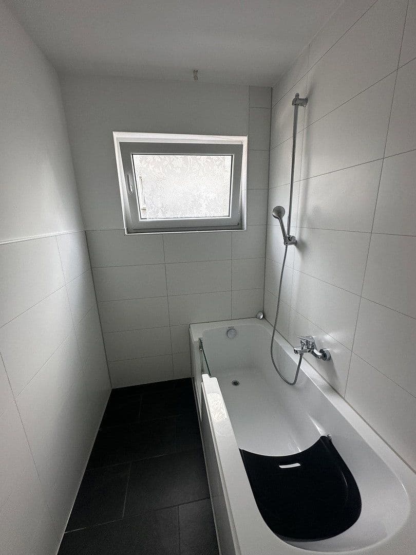 3 bedroom flat to rent, 72 m², Grandstraße 44, Essen, North Rhine-Westphalia 3 bedroom flat to rent, 72 m², Grandstraße 44, Essen, North Rhine-Westphalia