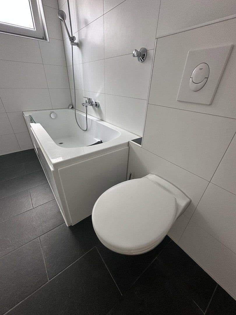3 bedroom flat to rent, 72 m², Grandstraße 44, Essen, North Rhine-Westphalia 3 bedroom flat to rent, 72 m², Grandstraße 44, Essen, North Rhine-Westphalia