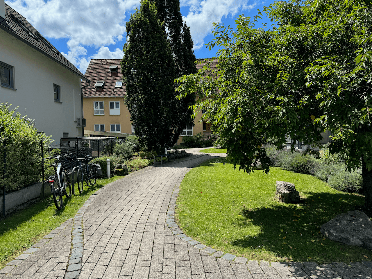 2 bedroom flat to rent, 68 m², Oberurseler Weg 3, Frankfurt, Hesse 2 bedroom flat to rent, 68 m², Oberurseler Weg 3, Frankfurt, Hesse