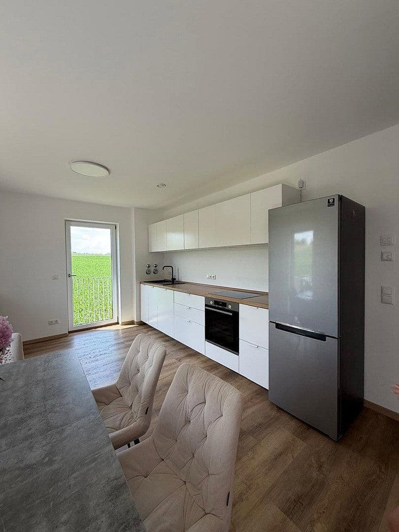 2 bedroom with open-plan kitchen flat to rent, 102 m², Boschstraße 3, Heldenstein, Bavaria 2 bedroom with open-plan kitchen flat to rent, 102 m², Boschstraße 3, Heldenstein, Bavaria