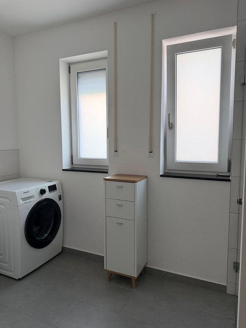 2 bedroom with open-plan kitchen flat to rent, 102 m², Boschstraße 3, Heldenstein, Bavaria 2 bedroom with open-plan kitchen flat to rent, 102 m², Boschstraße 3, Heldenstein, Bavaria