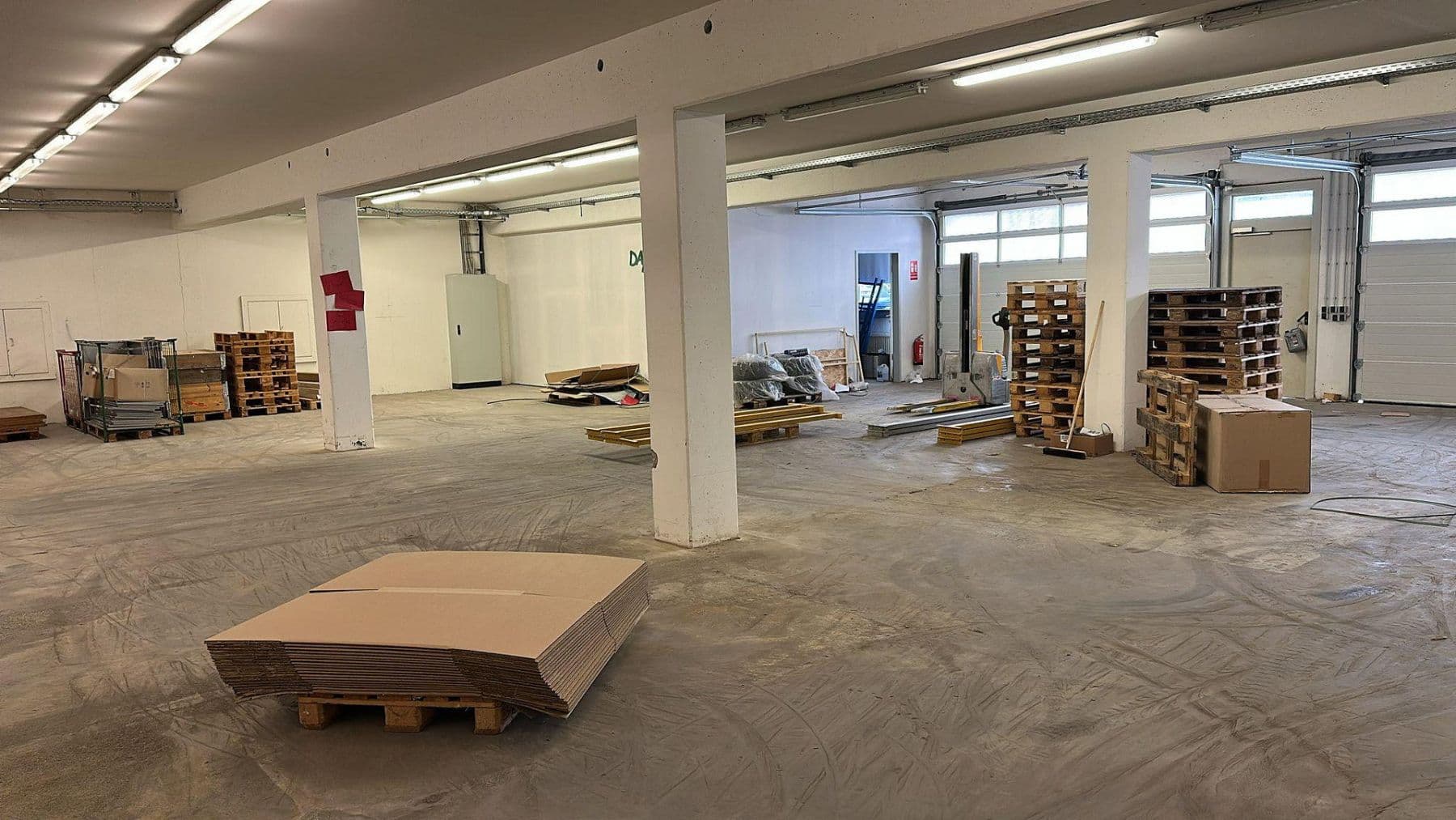 office to rent, 105 m², Salmbacher Weg 35, Engelsbrand, Baden-Württemberg office to rent, 105 m², Salmbacher Weg 35, Engelsbrand, Baden-Württemberg