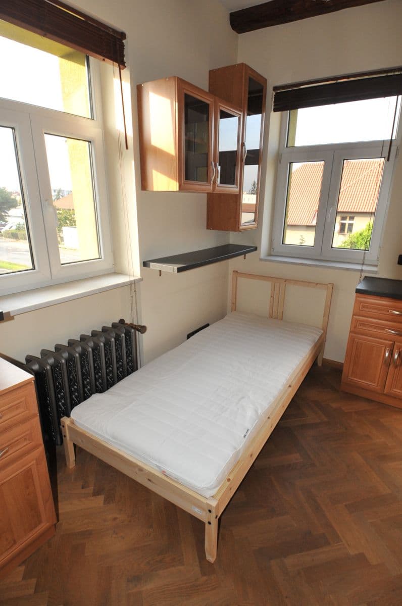 Studio flat to rent, 15 m², V Olšinách, Prague, Prague Studio flat to rent, 15 m², V Olšinách, Prague, Prague