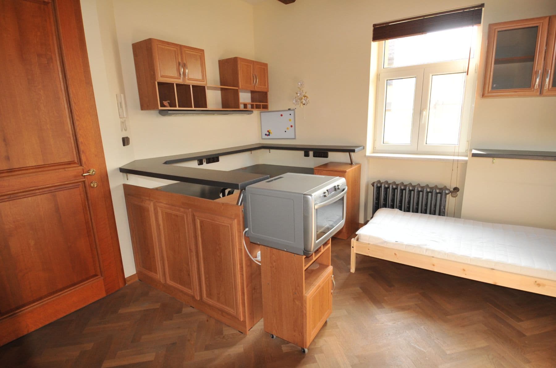 Studio flat to rent, 15 m², V Olšinách, Prague, Prague Studio flat to rent, 15 m², V Olšinách, Prague, Prague