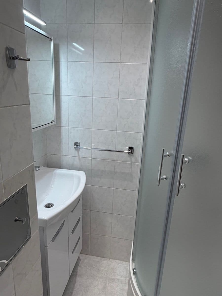 Studio flat to rent, 25 m², Žateckých, Prague, Prague Studio flat to rent, 25 m², Žateckých, Prague, Prague