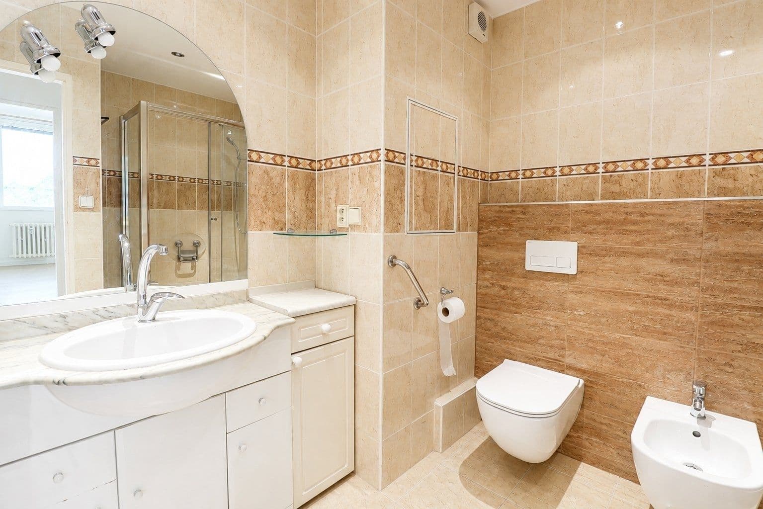 2 bedroom with open-plan kitchen flat to rent, 67 m², Jetelová, Prague, Prague 2 bedroom with open-plan kitchen flat to rent, 67 m², Jetelová, Prague, Prague