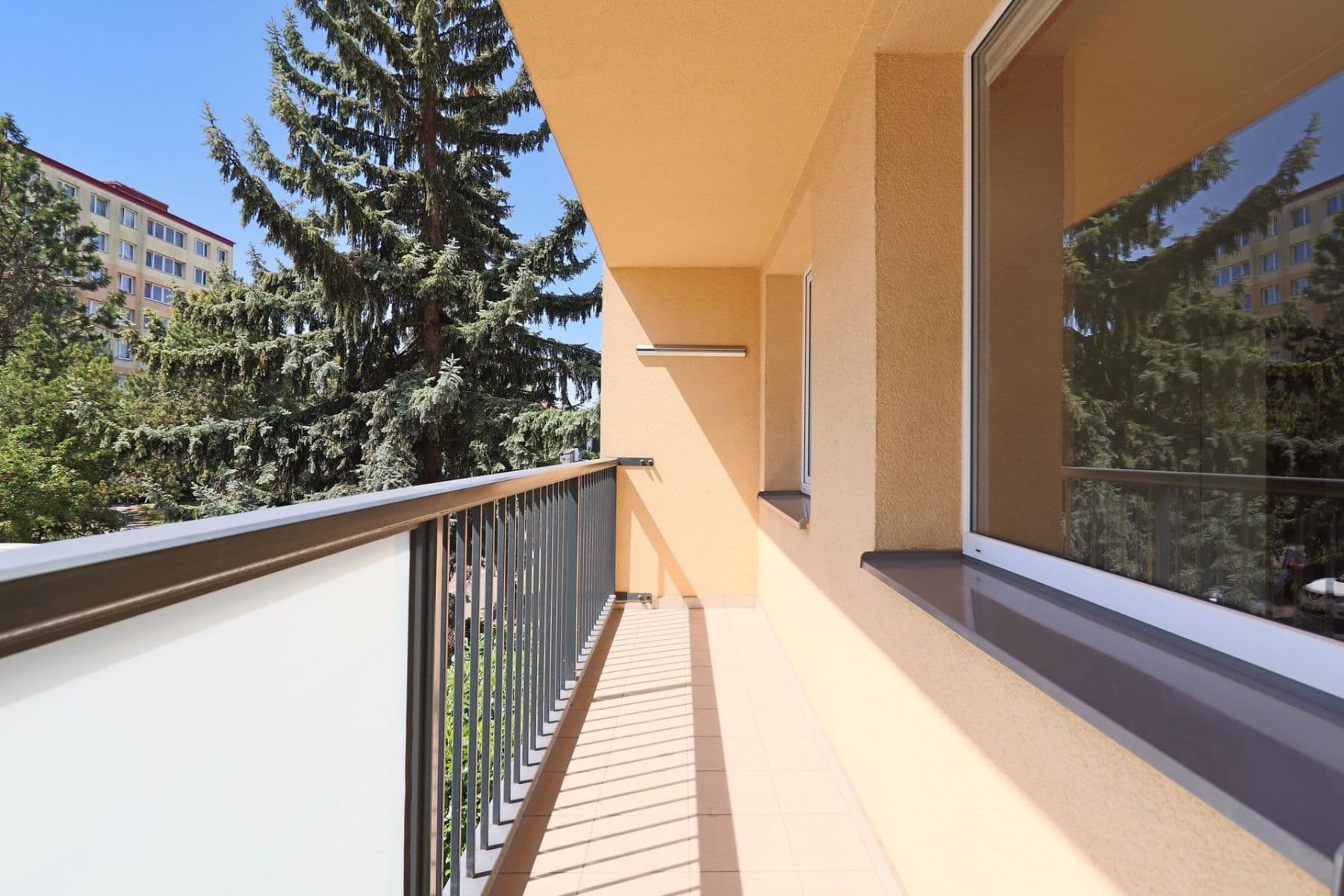 2 bedroom with open-plan kitchen flat to rent, 67 m², Jetelová, Prague, Prague 2 bedroom with open-plan kitchen flat to rent, 67 m², Jetelová, Prague, Prague