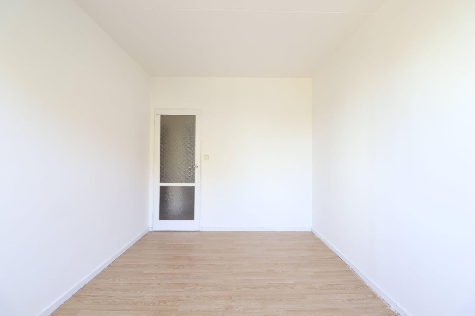 2 bedroom with open-plan kitchen flat to rent, 67 m², Jetelová, Prague, Prague 2 bedroom with open-plan kitchen flat to rent, 67 m², Jetelová, Prague, Prague
