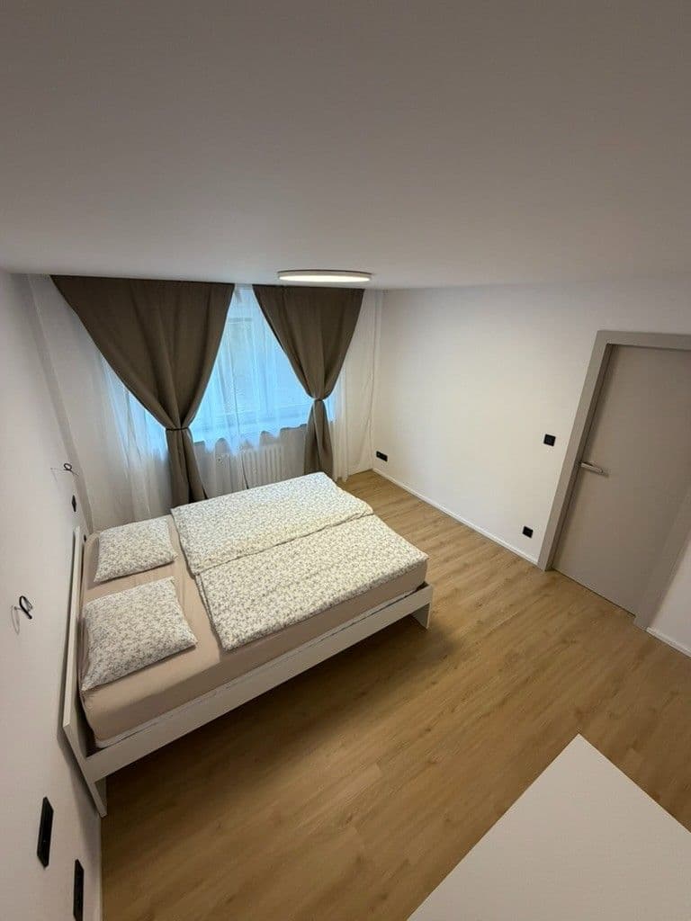 1 bedroom with open-plan kitchen flat for sale, 54 m², Vodárenská, Kladno, Středočeský Region 1 bedroom with open-plan kitchen flat for sale, 54 m², Vodárenská, Kladno, Středočeský Region