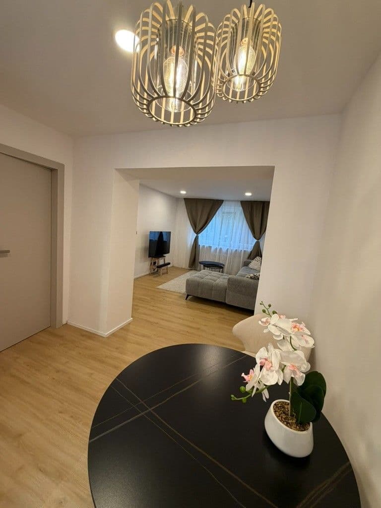 1 bedroom with open-plan kitchen flat for sale, 54 m², Vodárenská, Kladno, Středočeský Region 1 bedroom with open-plan kitchen flat for sale, 54 m², Vodárenská, Kladno, Středočeský Region