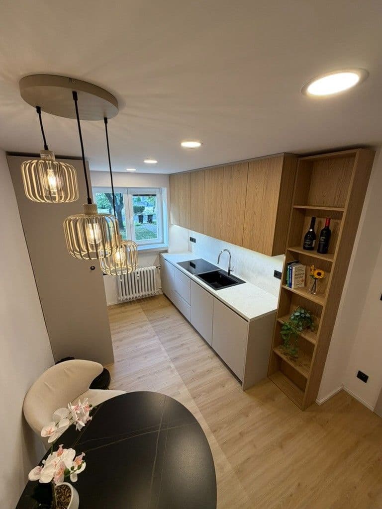 1 bedroom with open-plan kitchen flat for sale, 54 m², Vodárenská, Kladno, Středočeský Region 1 bedroom with open-plan kitchen flat for sale, 54 m², Vodárenská, Kladno, Středočeský Region