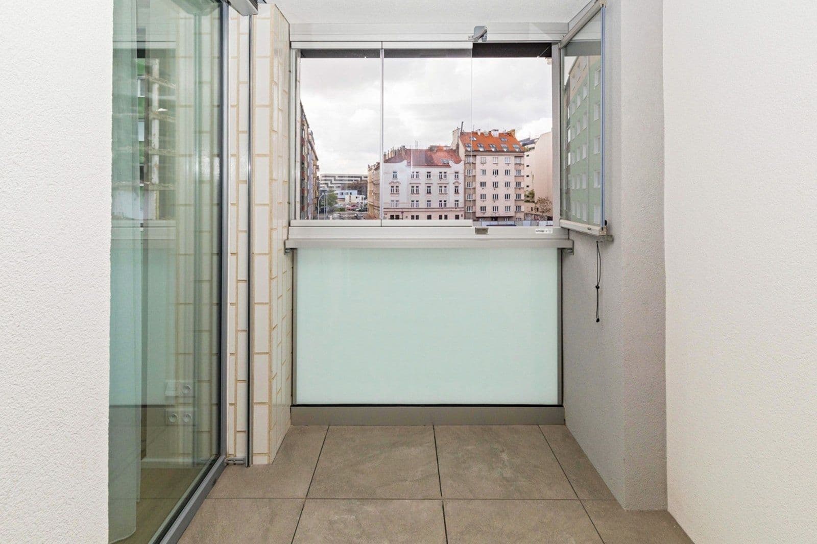 Studio flat to rent, 36 m², Vrbenského, Prague, Prague Studio flat to rent, 36 m², Vrbenského, Prague, Prague