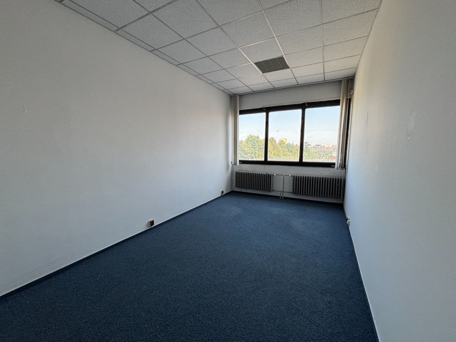 office to rent, 20 m², Štúrova, Prague, Prague office to rent, 20 m², Štúrova, Prague, Prague