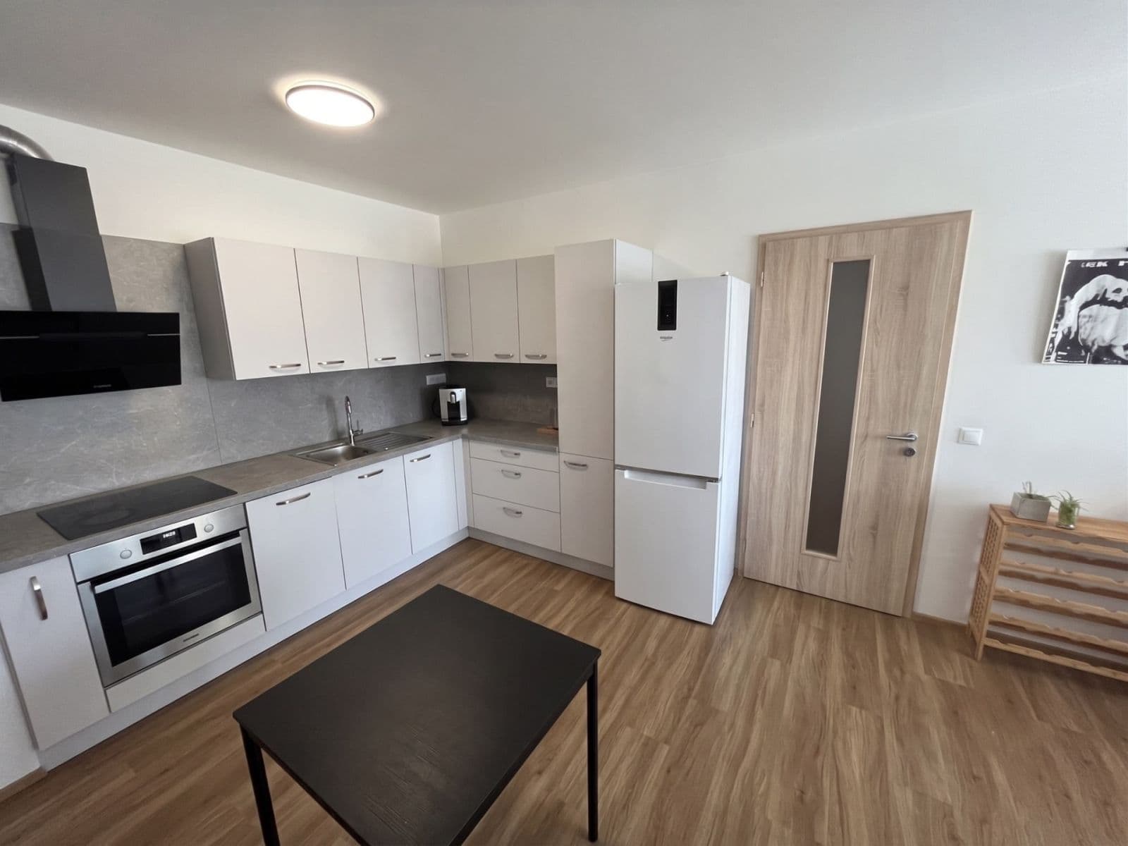1 bedroom with open-plan kitchen flat to rent, 47 m², 17. listopadu, Jihlava, Vysočina Region 1 bedroom with open-plan kitchen flat to rent, 47 m², 17. listopadu, Jihlava, Vysočina Region