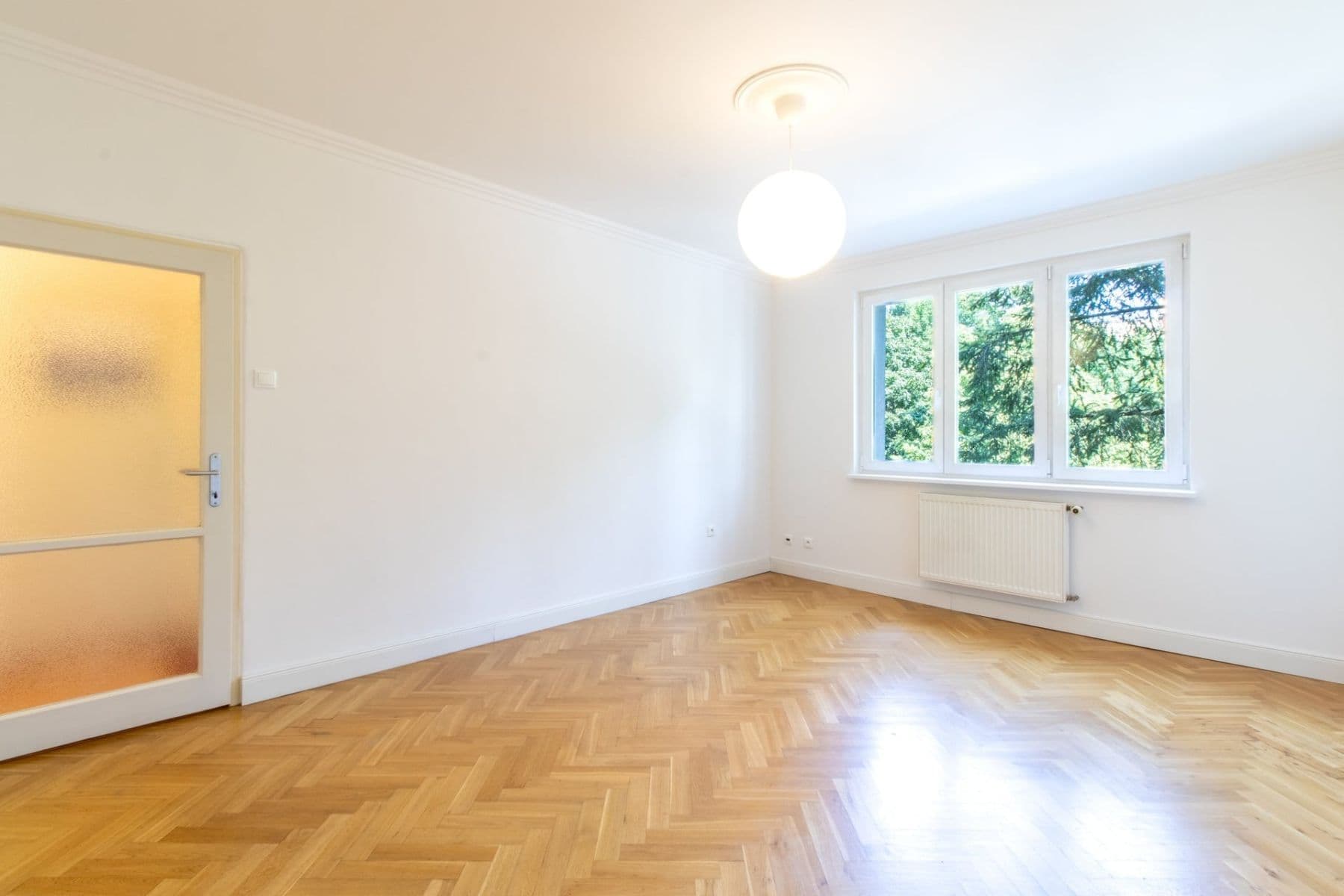 2 bedroom flat to rent, 75 m², Krupská, Prague, Prague 2 bedroom flat to rent, 75 m², Krupská, Prague, Prague