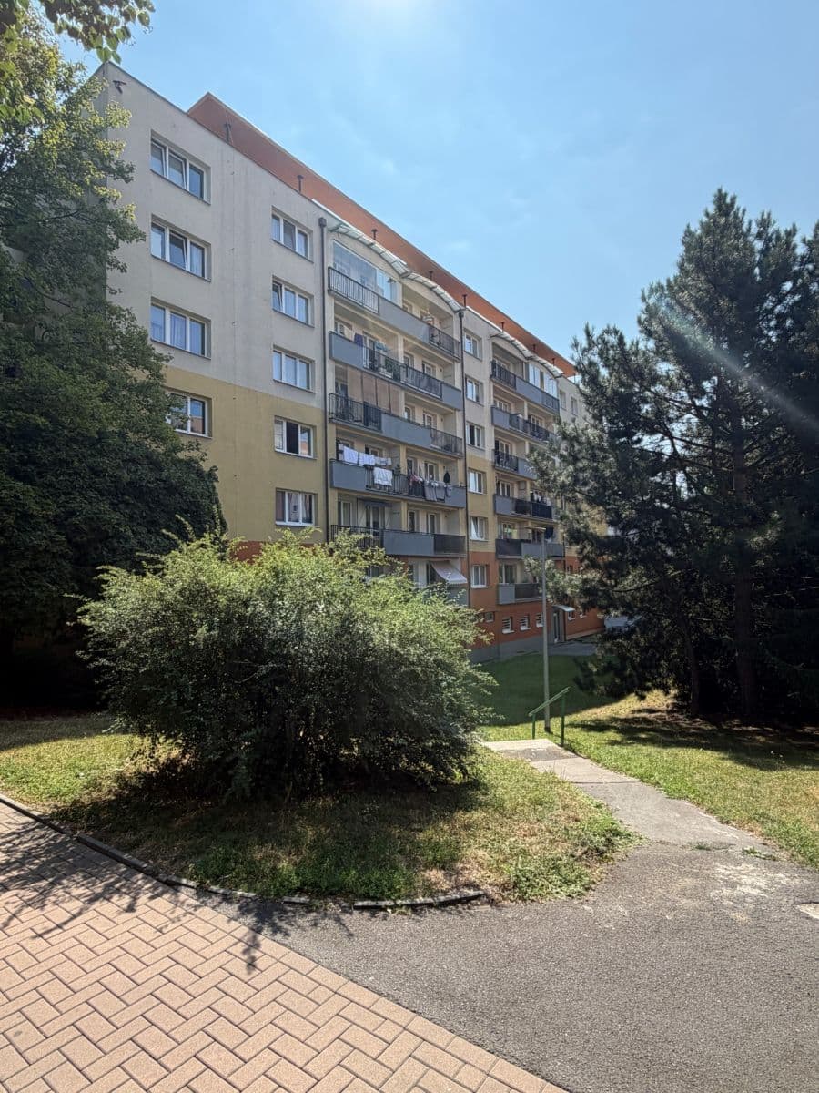 3 bedroom flat to rent, 55 m², Velká Hradební, Ústí nad Labem, Ústecký Region 3 bedroom flat to rent, 55 m², Velká Hradební, Ústí nad Labem, Ústecký Region