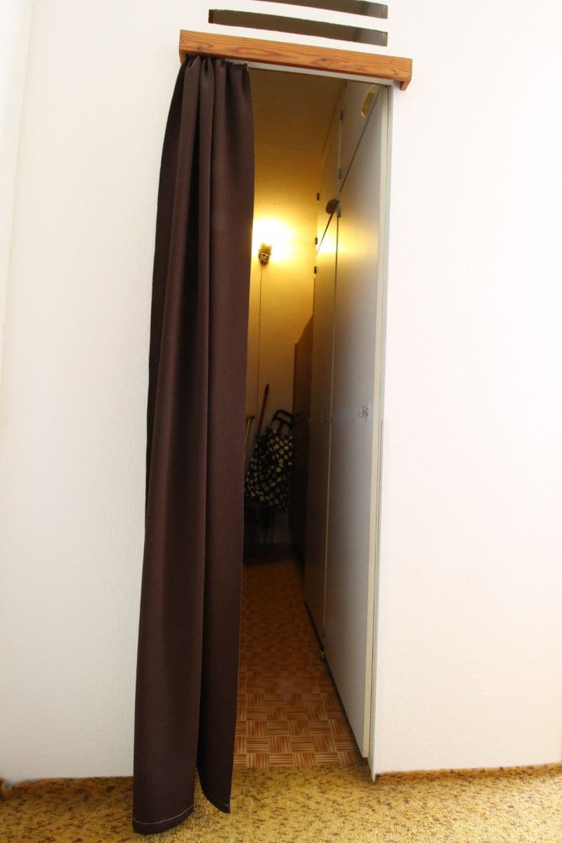 1 bedroom with open-plan kitchen flat to rent, 42 m², Na Radosti, Prague, Prague 1 bedroom with open-plan kitchen flat to rent, 42 m², Na Radosti, Prague, Prague