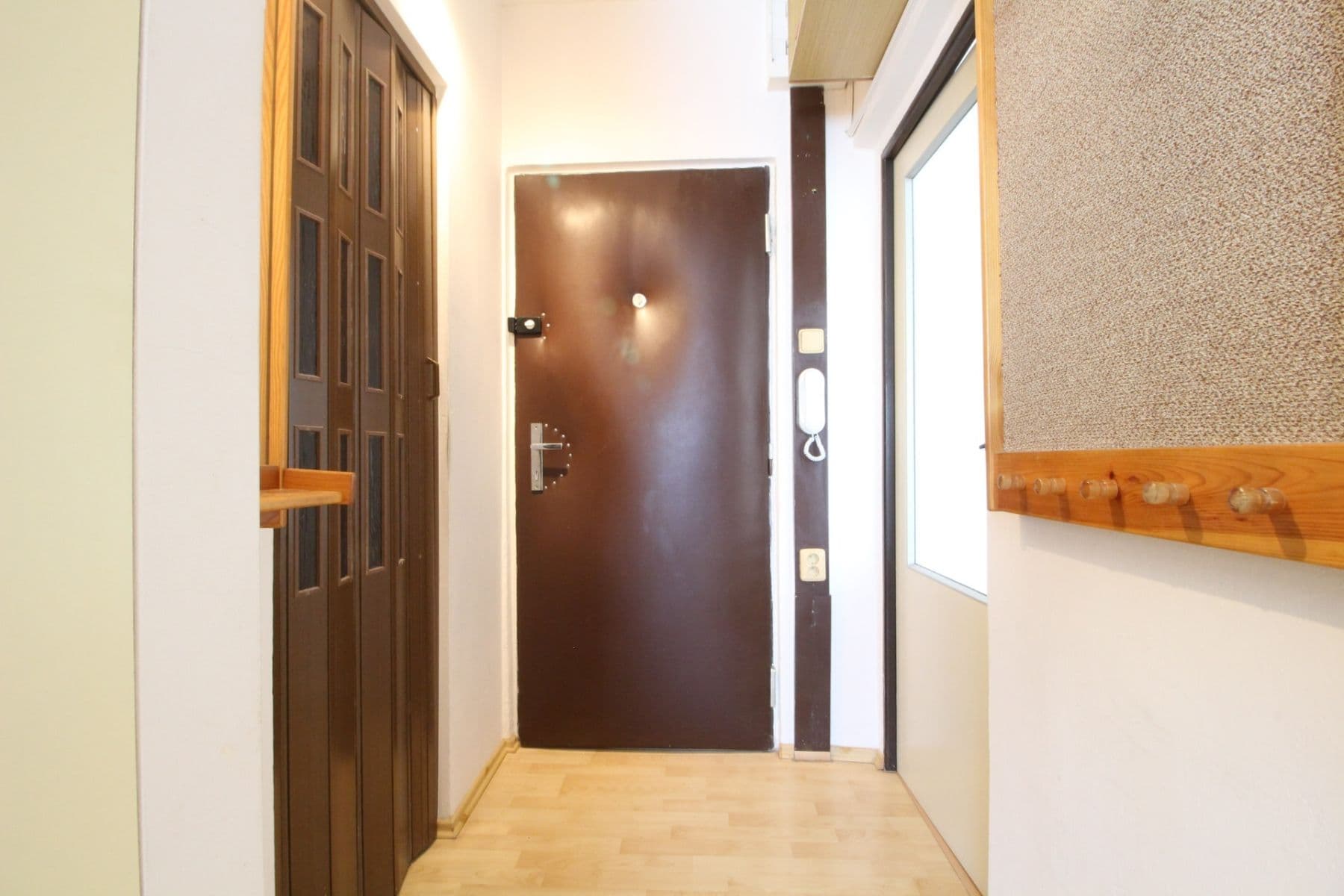 1 bedroom with open-plan kitchen flat to rent, 42 m², Na Radosti, Prague, Prague 1 bedroom with open-plan kitchen flat to rent, 42 m², Na Radosti, Prague, Prague