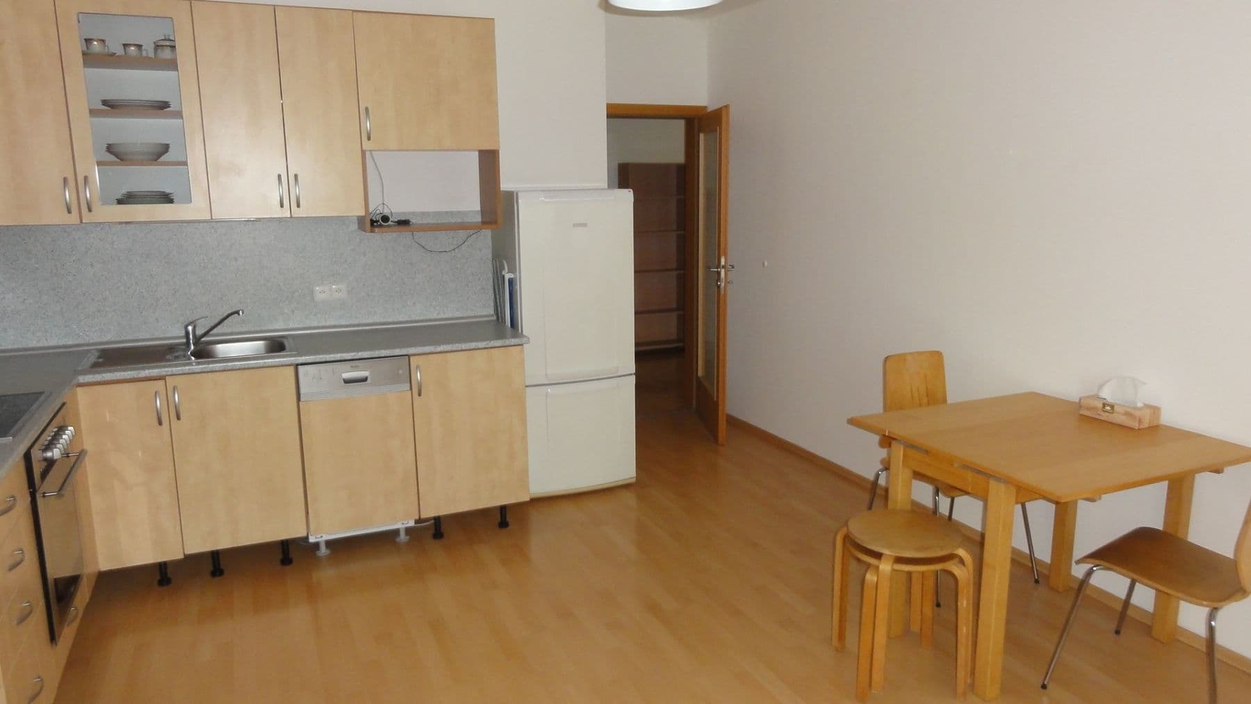 1 bedroom with open-plan kitchen flat to rent, 54 m², Komořanská, Prague, Prague 1 bedroom with open-plan kitchen flat to rent, 54 m², Komořanská, Prague, Prague