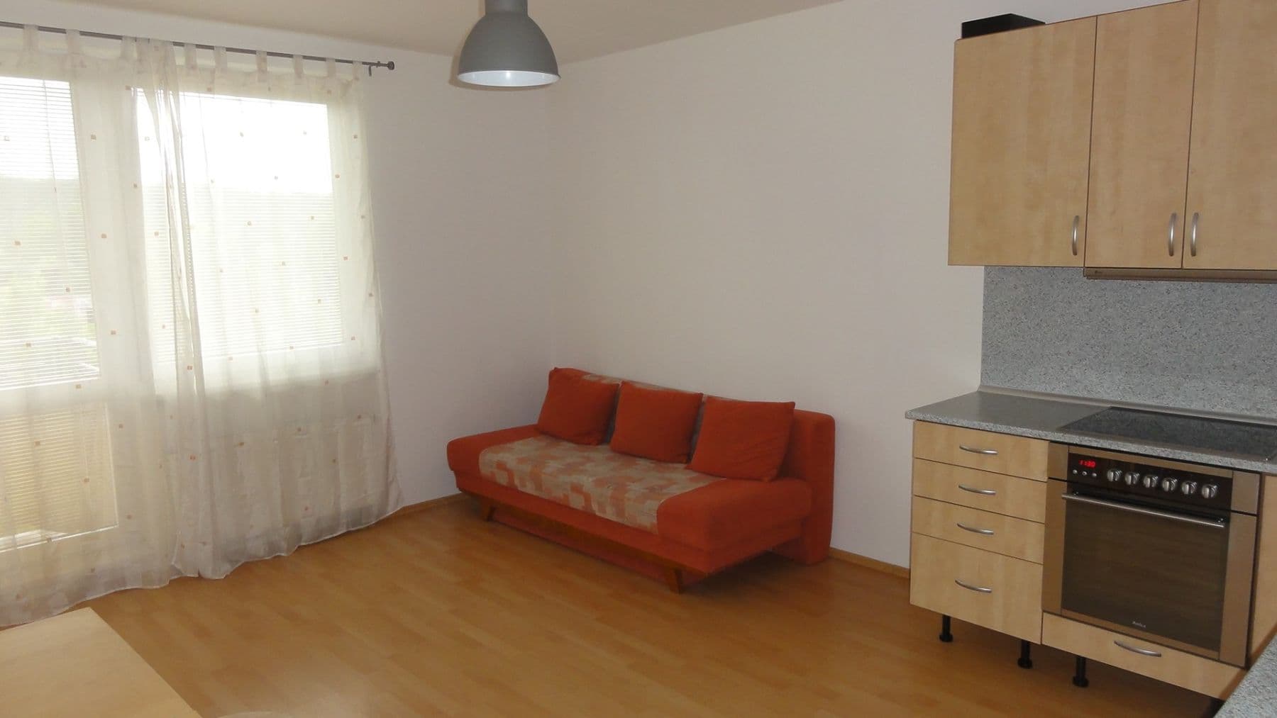 1 bedroom with open-plan kitchen flat to rent, 54 m², Komořanská, Prague, Prague 1 bedroom with open-plan kitchen flat to rent, 54 m², Komořanská, Prague, Prague