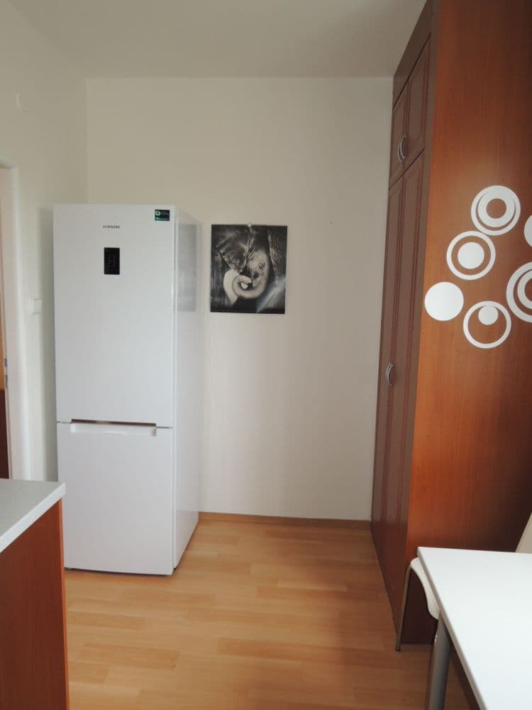 3 bedroom flat to rent, 81 m², Naskové, Prague, Prague 3 bedroom flat to rent, 81 m², Naskové, Prague, Prague